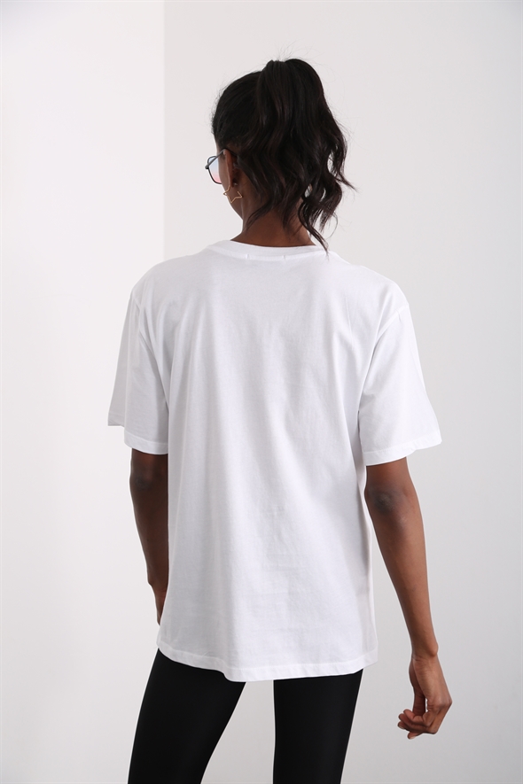 Beyaz Kabartmalı Oversize Tshirt 1423