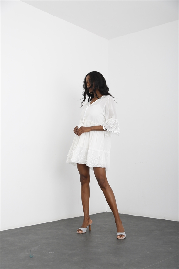 Beyaz Katlı Mini Bohem Elbise AN5013