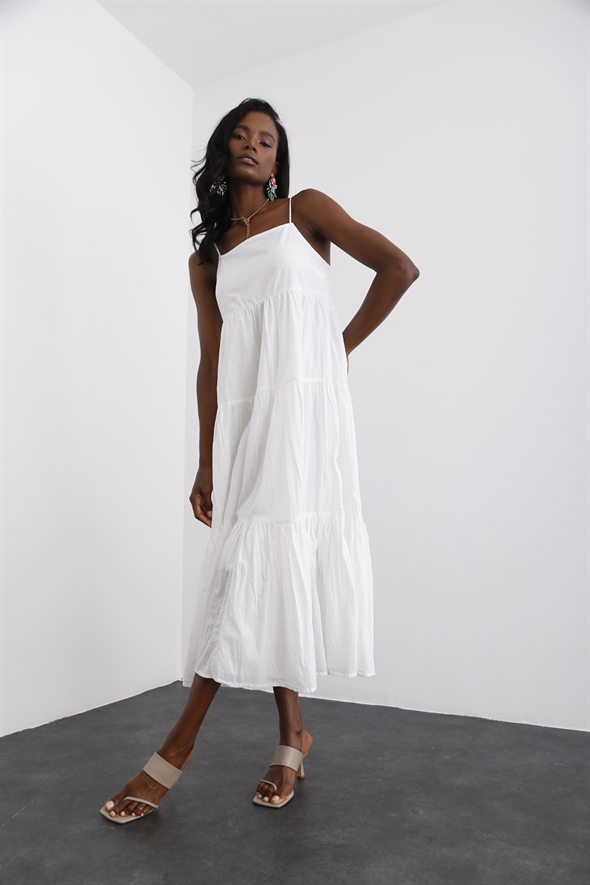 Beyaz Spagetti Askılı Katlı Elbise 3818
