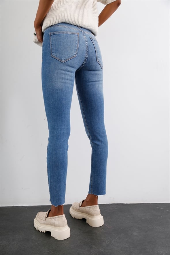 Mavi Yüksek Bel Likralı Skinny Jean 