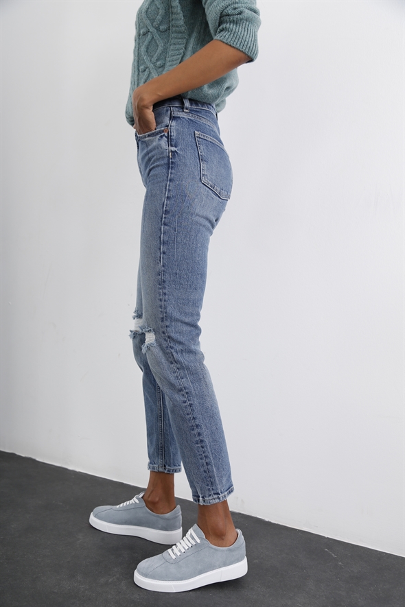 Mavi Yüksek Bel Yırtıklı Slim Fit Jean 