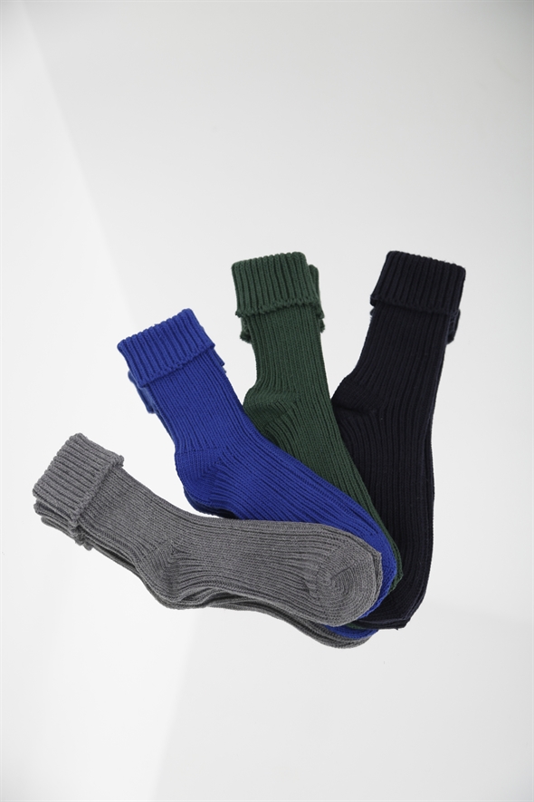 Renkli Dörtlü Pamuk Çorap 