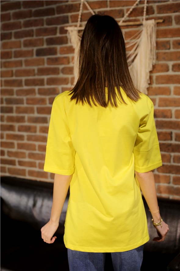 Sarı Arkası Uzun Yırtmaçlı Tshirt 002