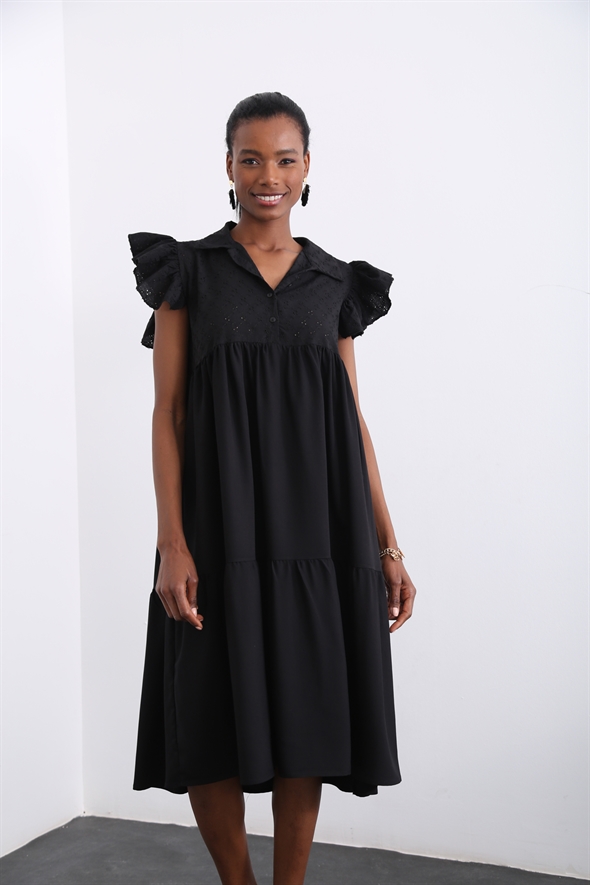Siyah Güpür Detaylı Elbise 1939