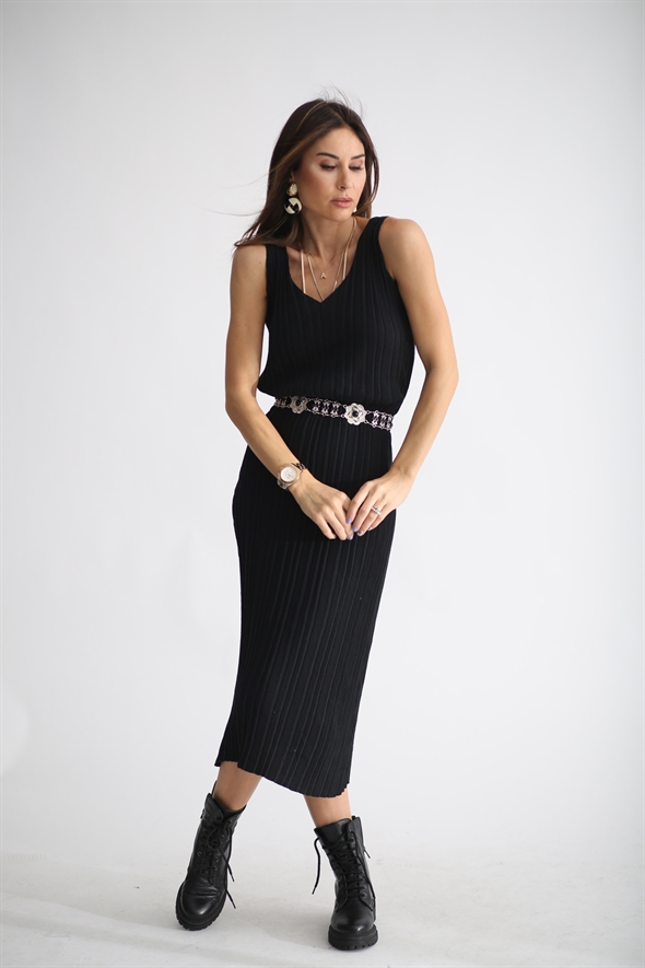 Siyah Kalın Fitilli Beli Lastikli Elbise 2547
