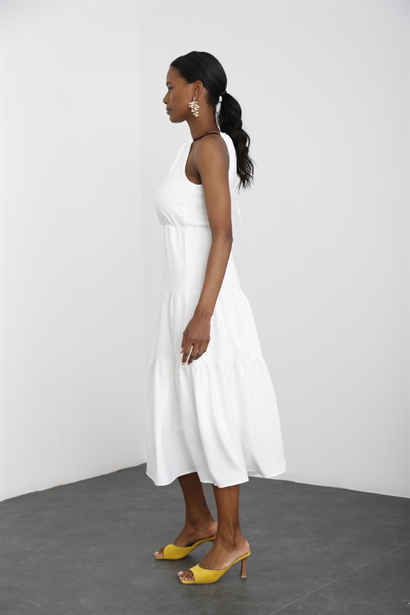 Beyaz Halter Yaka Katlı Elbise 13281