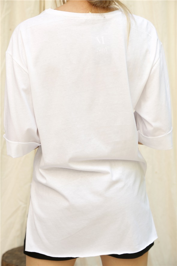 Beyaz Leopar Baskılı Duble Kol Tshirt 6936