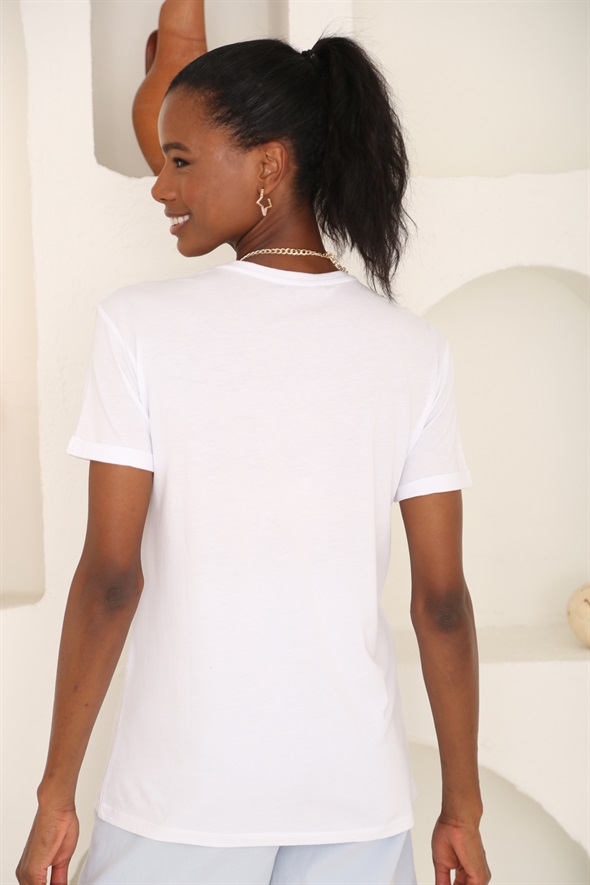Beyaz Pul Nakışlı Tshirt 3545