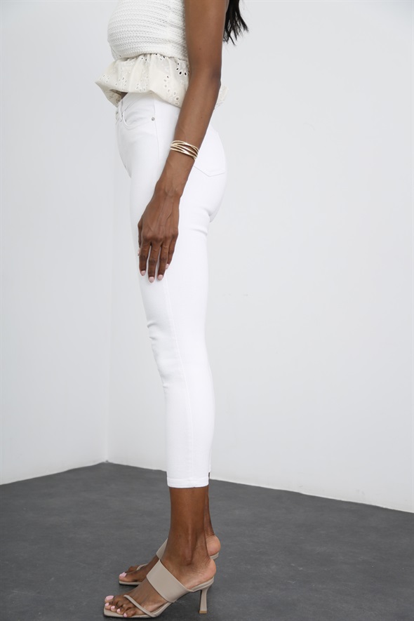 Beyaz Ultra Likralı Skinny Jean 