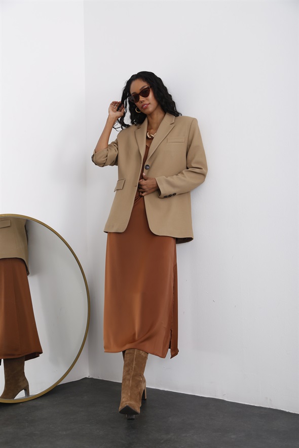 Kahverengi V Yaka Saten Elbise 3993