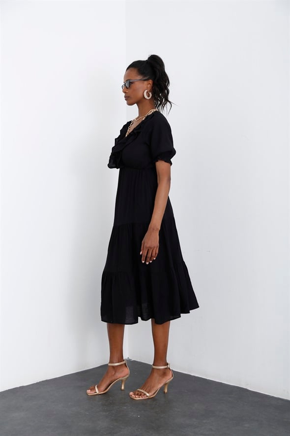 Siyah Beli Lastikli Fırfırlı Elbise 4255