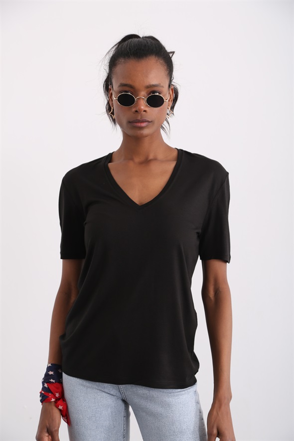 Siyah V Yaka Basic Tshirt 3635