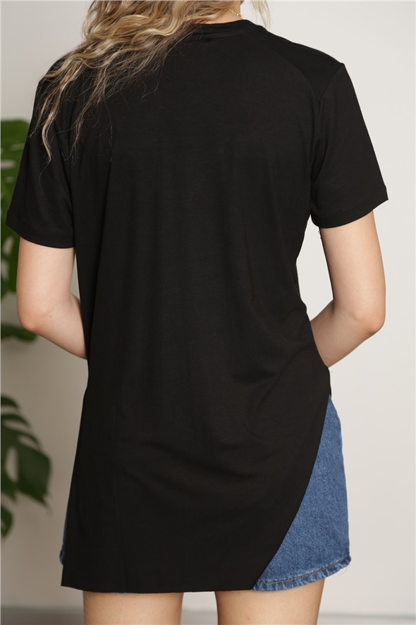 Siyah V Yaka Yırtmaçlı Tshirt-10000 