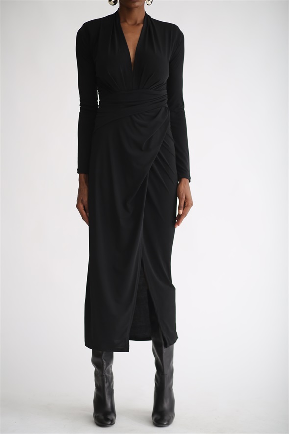 Siyah Vatkalı Yırtmaç Detaylı Jarse Elbise 6553
