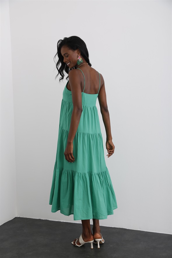 Yeşil Spagetti Askılı Katlı Elbise 3818